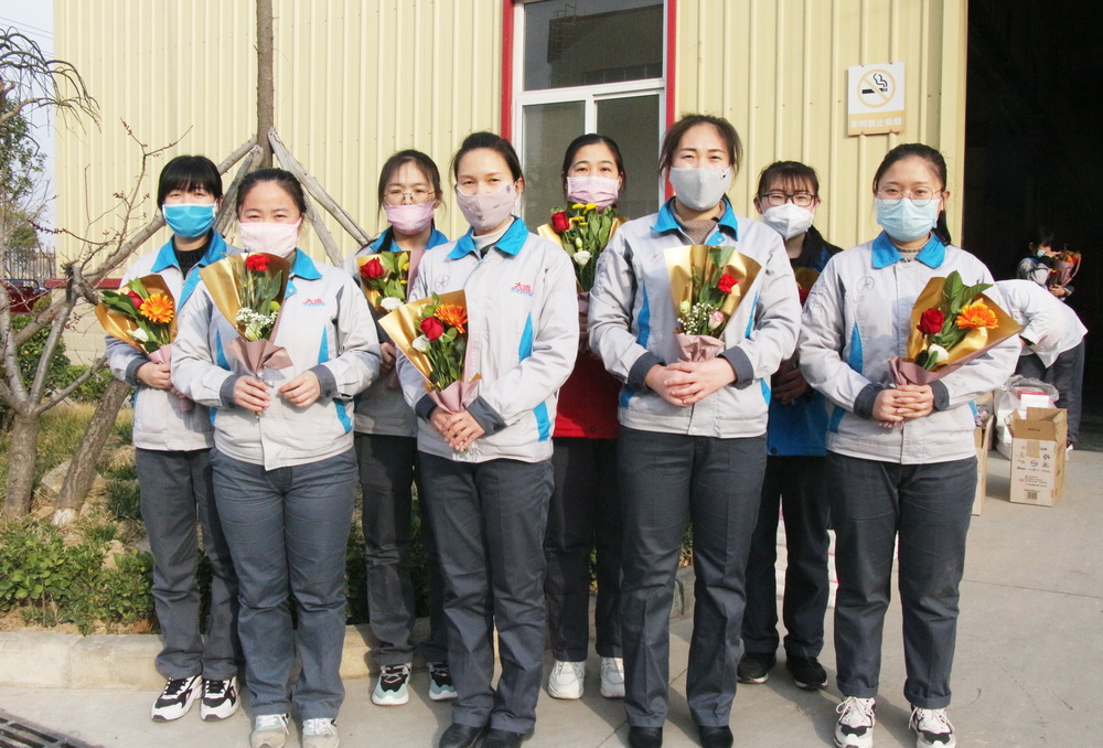 Dayun locomotive care for female workers "goddess Festival"